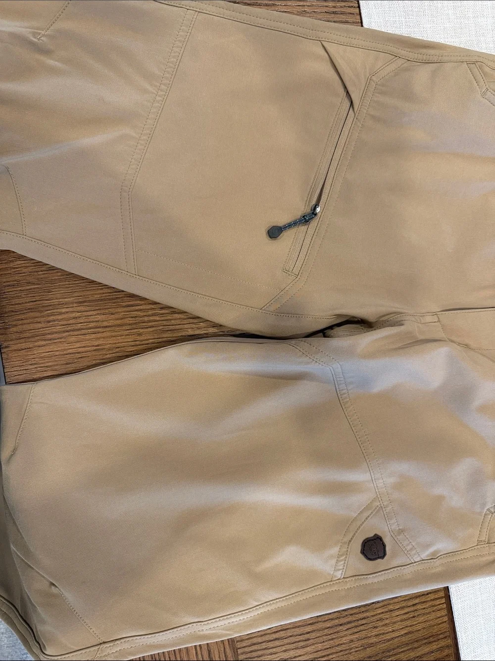 Eddie Bauer lightweight tan